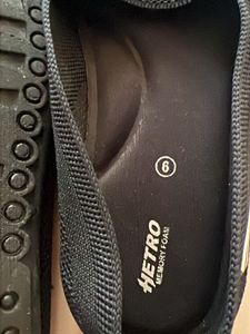 Comfortable Black Flats