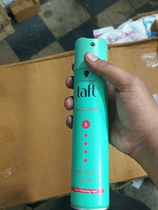 Schwarzkopf Taft Volume Hairspray
