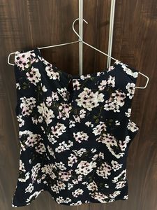 Chic Floral Sleeveless Top