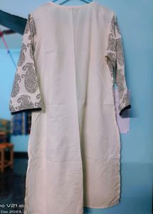 Off White Kurti
