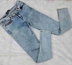 Acid Wash Skinny Jeans
