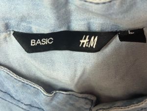 H&amp;M Light Blue Sleeveless Vest Top