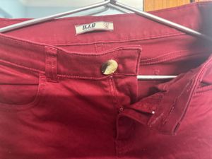 Women's Burgundy Skinny Jeans
