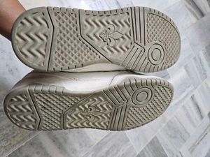 Men's White Casual Shoes