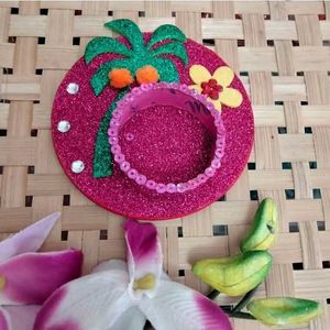Festive T-light Candle Holder Set