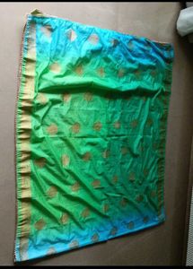Elegant Silk Saree with Golden Border