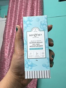 DOT & KEY Blueberry Moisturizer