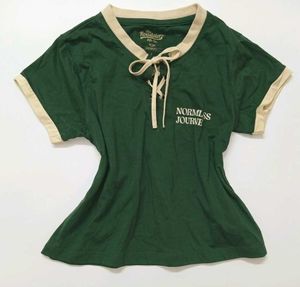 Green Lace-Up crop top t-shirt