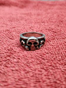 Skull Ring
