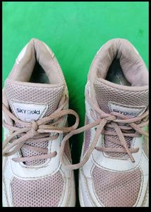 Trendy Women's Sneakers