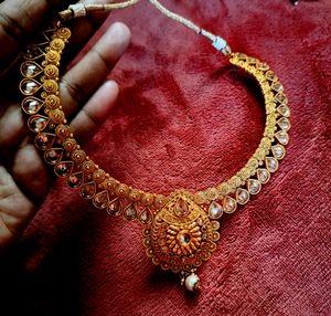Gold Plated Necklace With Out Earrings