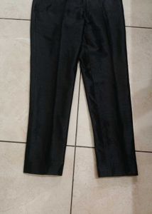 Men's Dark Grey Trousers