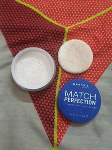 Rimmel London Match Perfection Silky Loose Face Powder.