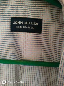 Classic Men's Checkered Formal Shirt