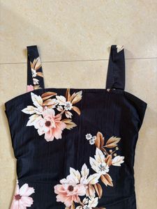 Chic Floral Print Bodycon Dress