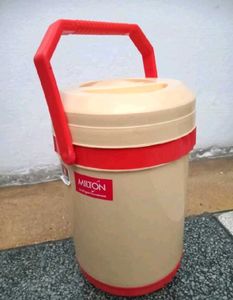 Milton Lunch Box