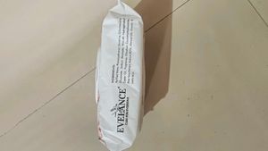 Eveleance Baby Wipes - Gentle Care for Your Little