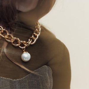 Limited Edition Zara Huge Pearl Pendant Necklace