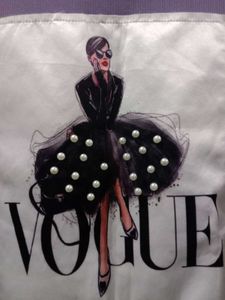 Vogue Graphic Tee - Purple