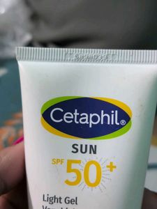 Cetaphil Sun SPF 50+ Light Gel