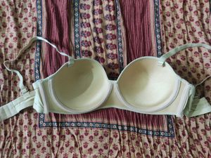 Strapless Push-Up Bra With Detachable Straps