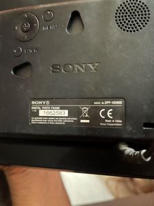 Sony S-Frame Digital Photo Fram