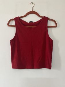 Red Sleeveless Crop Top