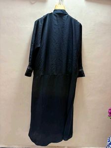 Elegant abaya with Embellishments