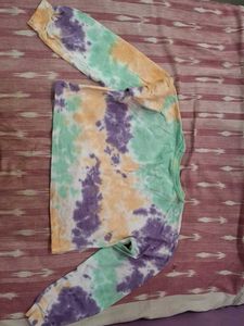 Tie-Dye Long Sleeve Crop Top