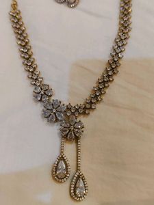 Elegant Cubic Zirconia Necklace Set