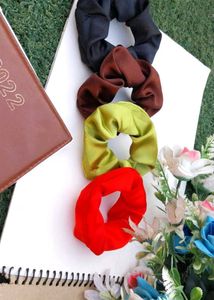 Set of 4 Colorful Scrunchies