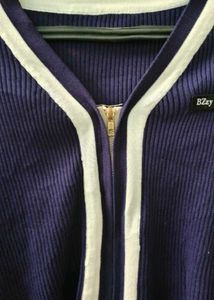 Ribbed Zip-Up Crop Top
