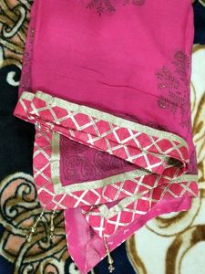 Beautiful Gota pati Border Dupatta one free d