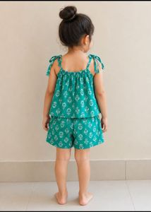 Cute Teal Print Top &amp; Shorts Set