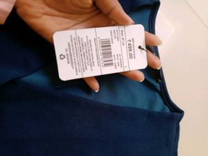 Chic Sleeveless V-Neck Vest Top