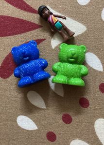 Set of 3 Mini Figures: Teddy Bears & Girl
