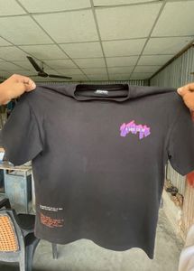 Stylish Black Graphic T-Shirt