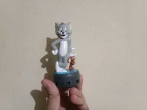 Tom and Jerry Figurine