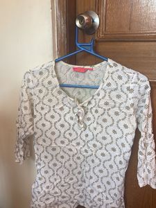 Floral Print 3/4 Sleeve Top