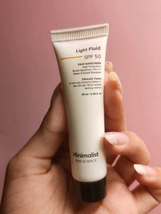 Minimalist Light Fluid SPF 50 Sunscreen (10ml)