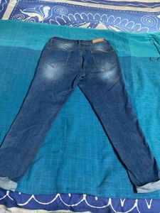 Streachble blue ribbed denim pant