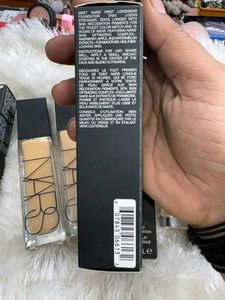 NARS Natural Radiant Longwear Foundation