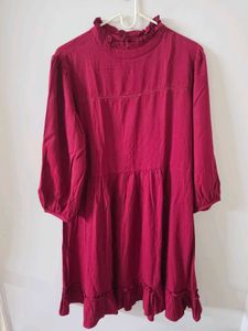 Chic Ruffle Neckline Dress