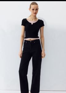 H&M straight high jeans.