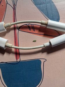 Lightning to 3.5mm Headphone Adapter