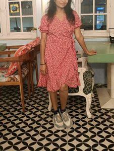 RED FLORAL PRINTED MINI WRAP DRESS❤️