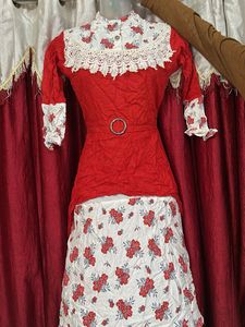 Red & White Floral 👗 dress