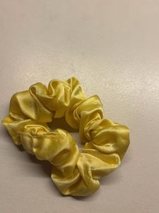2 Chic Satin Scrunchie - Mint Green