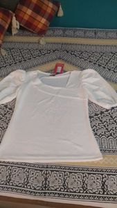 Chic Baloon Sleeved Top