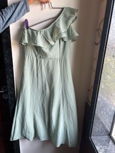 one shoulder dress